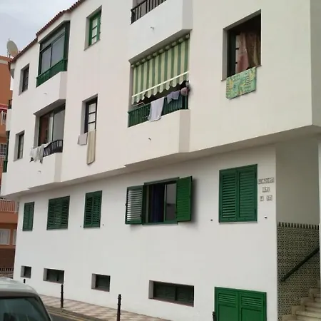 Avenus 25, Puerto De Santiago *